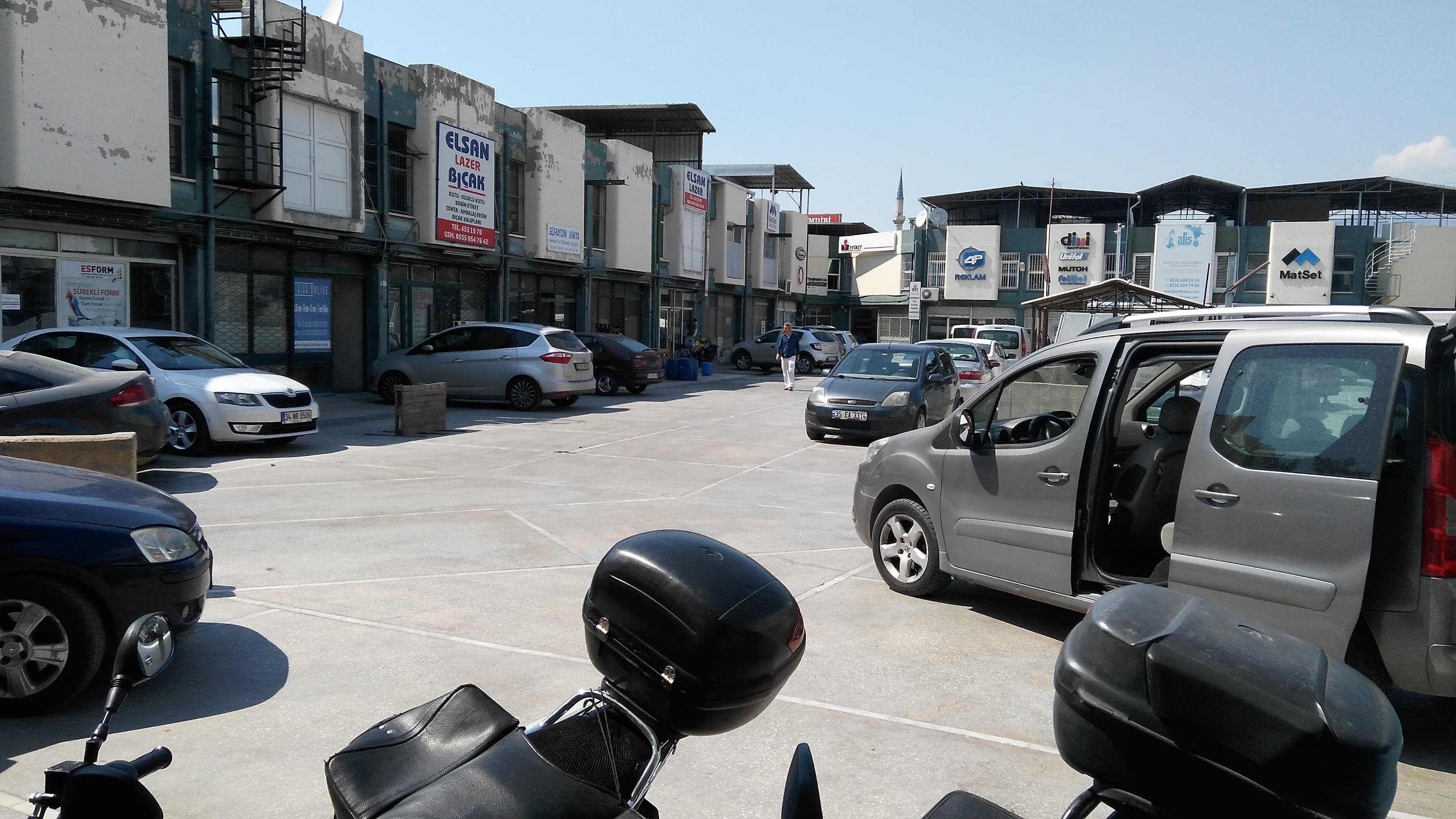 Çamdibi İş Merkezi — Bornova, İzmir Hazır Ofis fotoğraf 3