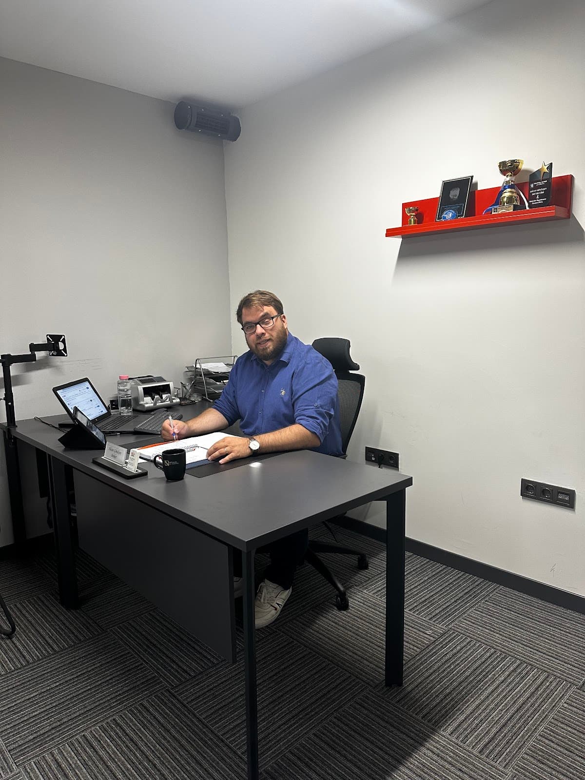 Ofis Network Coworking Hizmetleri — Bayraklı, İzmir Coworking