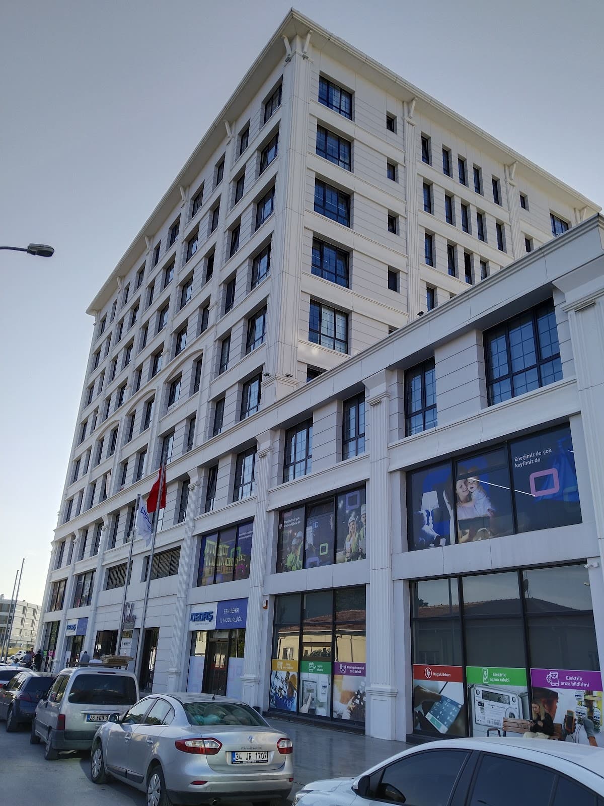 SOHO İŞ MERKEZİ | SOHO BUSİNESS CENTER — Tepebaşı, Eskişehir Hazır Ofis