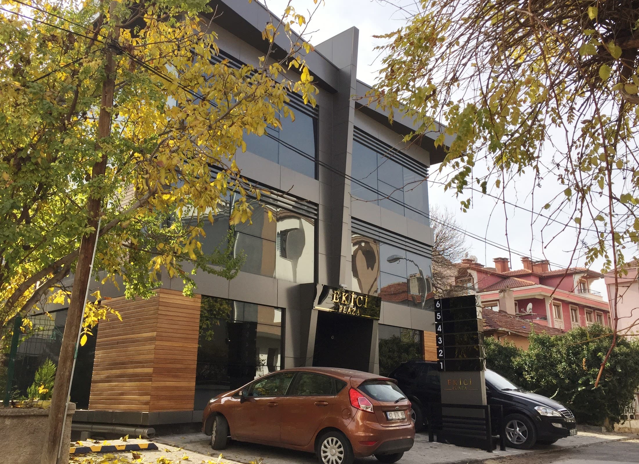 EKİCİ PLAZA — Meram, Konya Plaza Ofis
