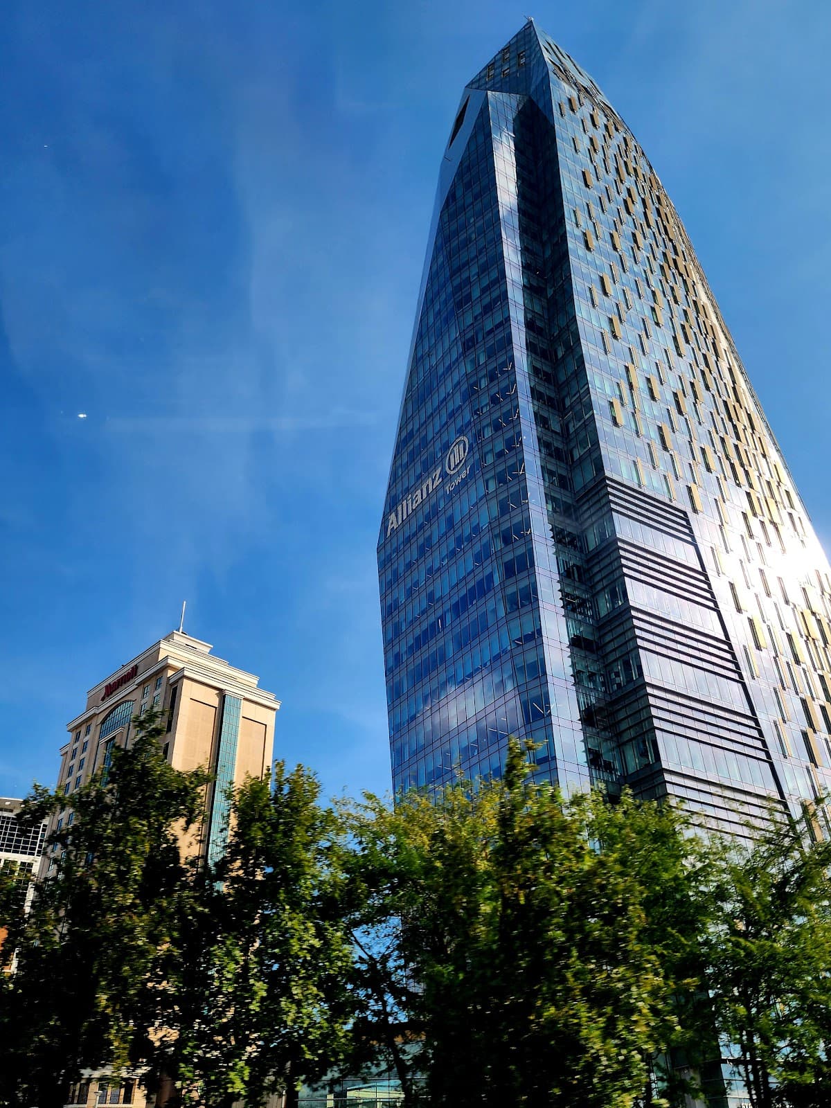 Plaza Cubes | Allianz Tower Ataşehir | Hazır & Sanal & Kiralık Ofis — Kozyatağı, İstanbul Plaza Ofis