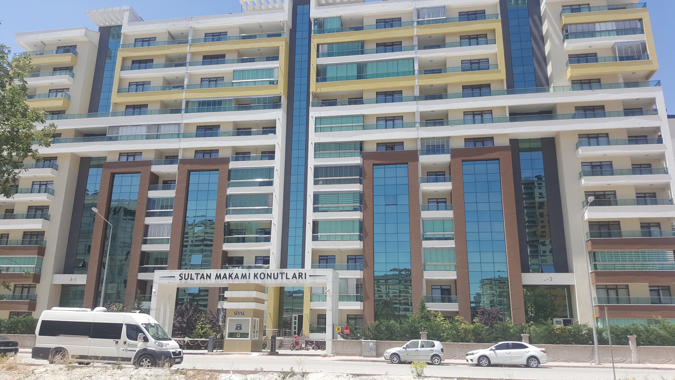 SULTAN MAKAMI KONUTLARI — Selçuklu, Konya Hazır Ofis