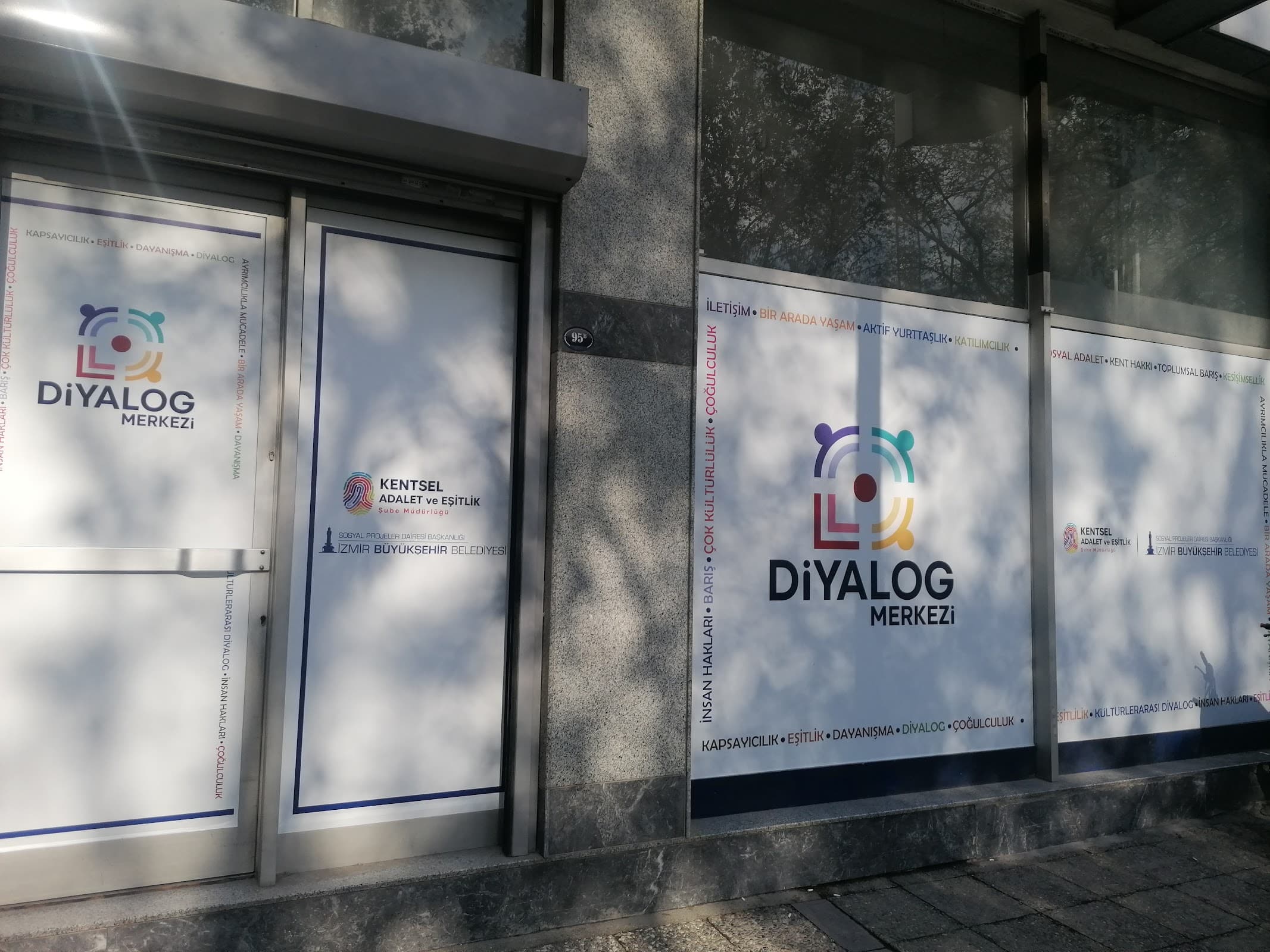 İBB DİYALOG MERKEZİ — Konak, İzmir Hazır Ofis