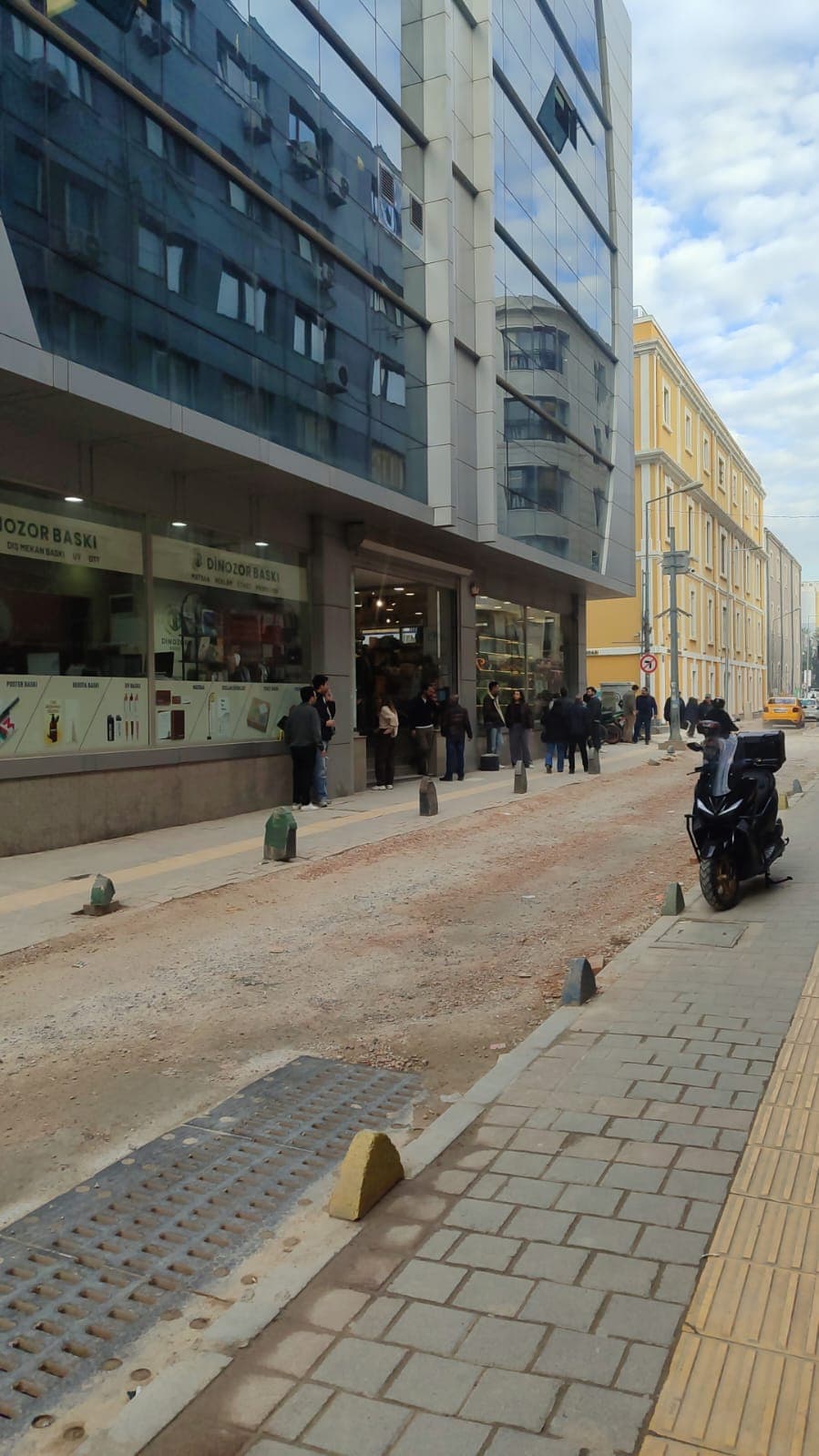 Kristal 2 İş Merkezi — Alsancak, İzmir Hazır Ofis