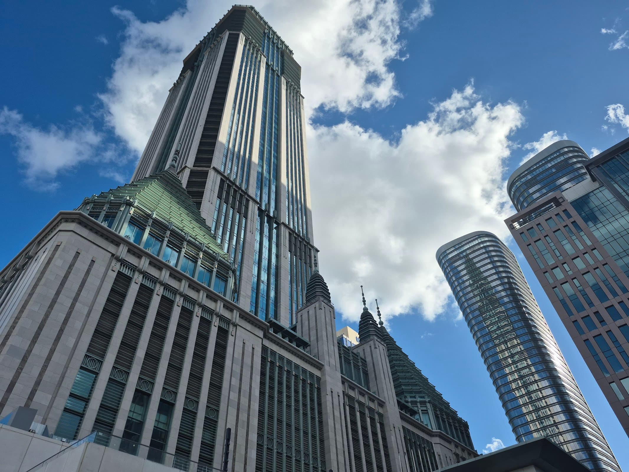 İFM Türkiye Cumhuriyet Merkez Bankası Binası — Ümraniye, İstanbul Hazır Ofis