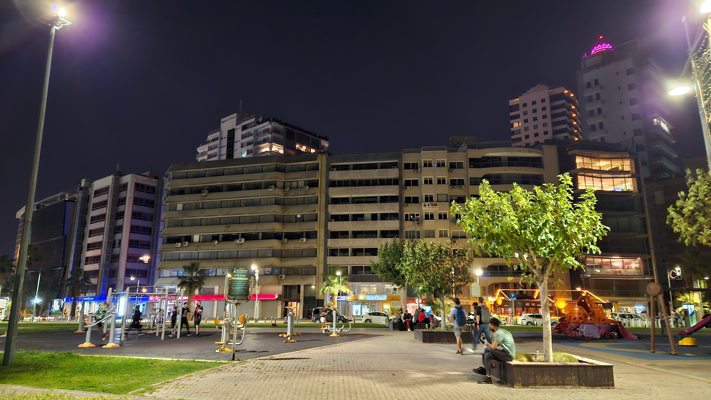 Soyhan İş Merkezi — Alsancak, İzmir Hazır Ofis