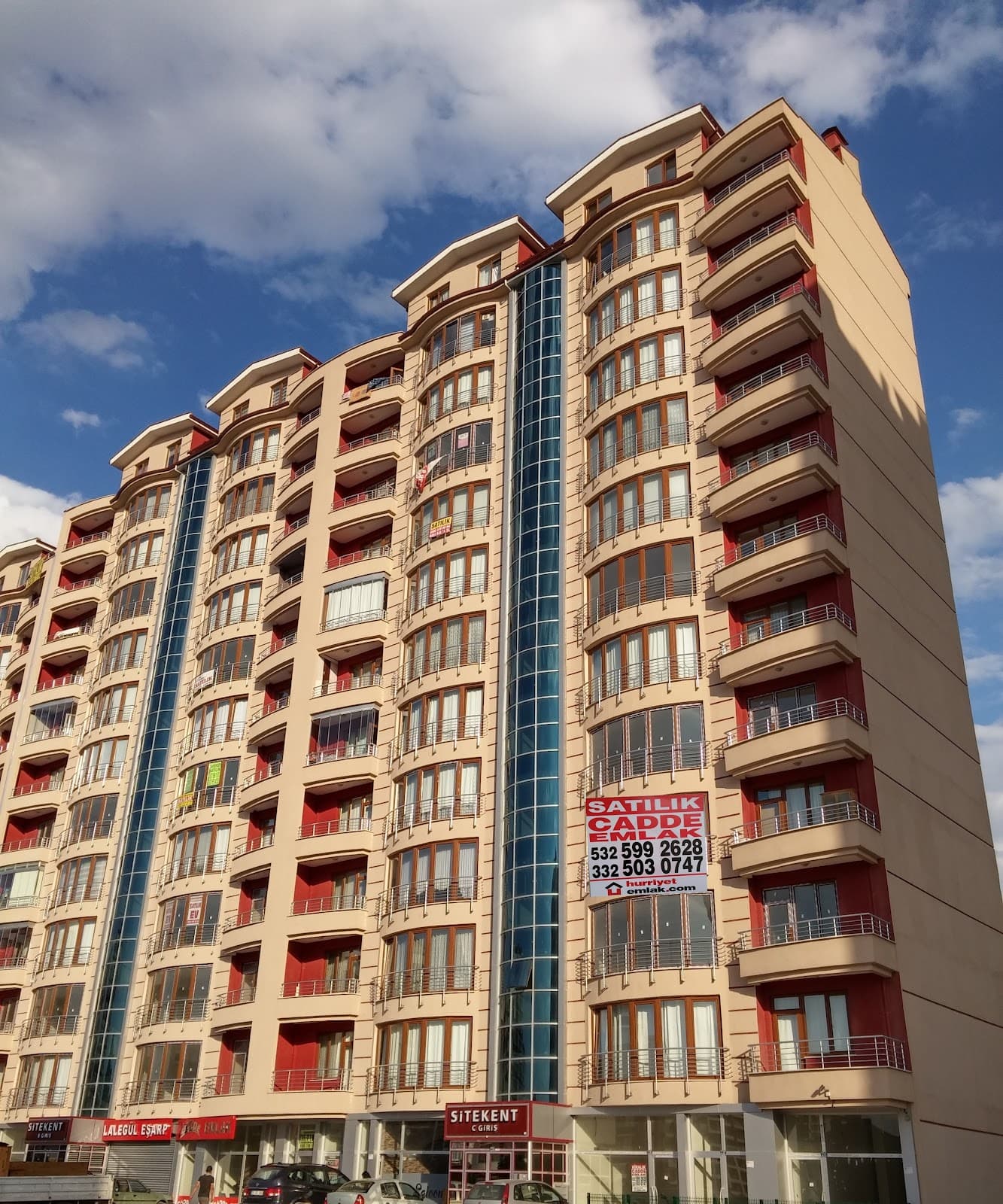 CADDE EMLAK — Meram, Konya Hazır Ofis